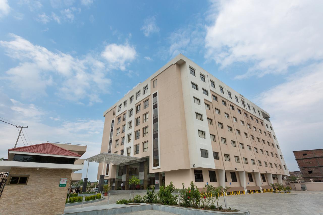 Classic Grande,A Member Of Radisson Imphal Kültér fotó