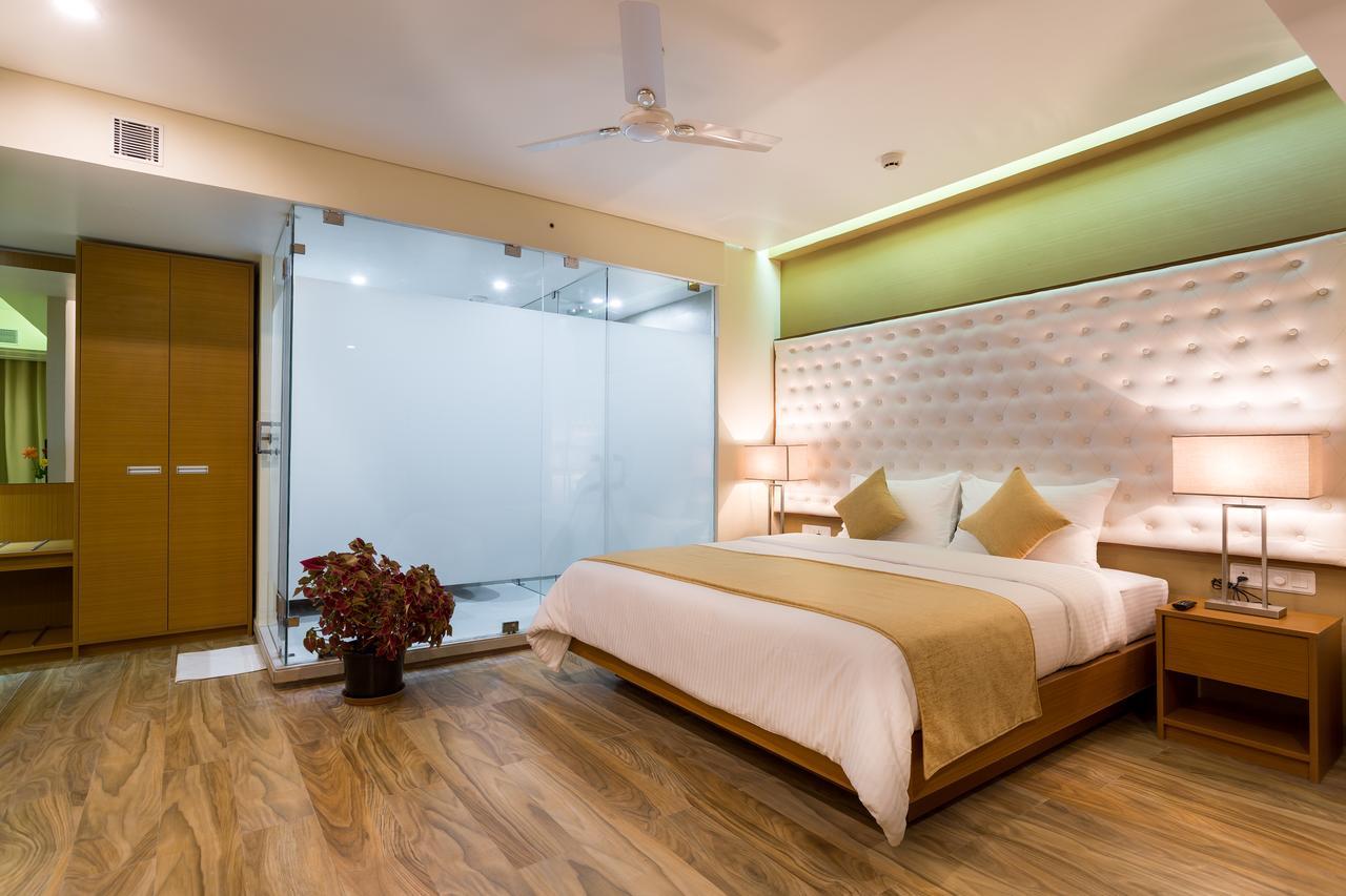 Classic Grande,A Member Of Radisson Imphal Kültér fotó