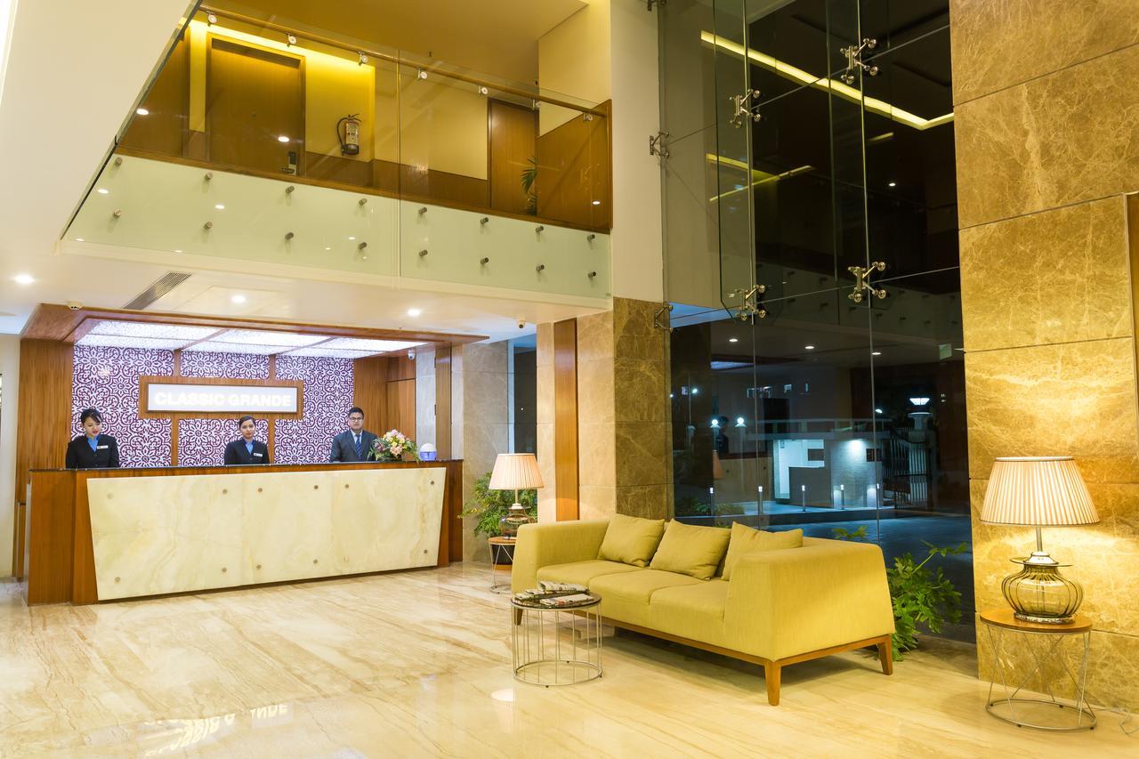Classic Grande,A Member Of Radisson Imphal Kültér fotó
